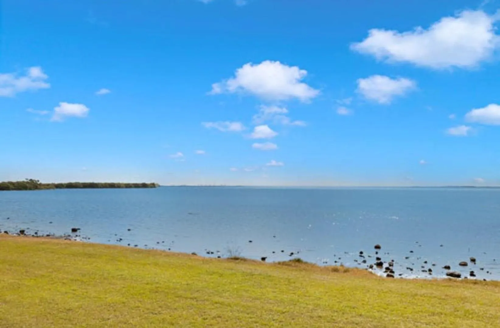 Holiday home Thorneside Seaside Dream Home Near The Blue Sea Birkdale Australia